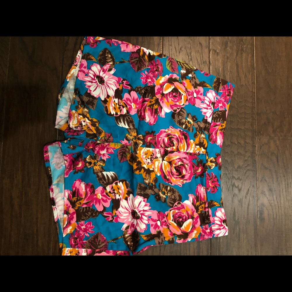 High waisted pinup shorts